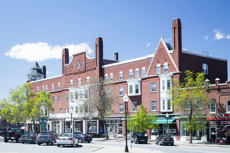 16-34 Opera House Sq, Claremont, NH à vendre - Photo du b timent - Image 1 de 1