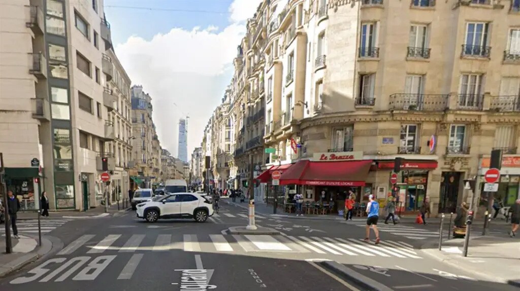Commerce de détail dans Paris à louer Aérien- Image 1 de 3