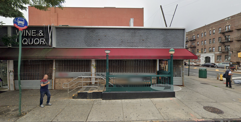 8760 Sutphin Blvd, Jamaica, NY for sale - Building Photo - Image 1 of 1