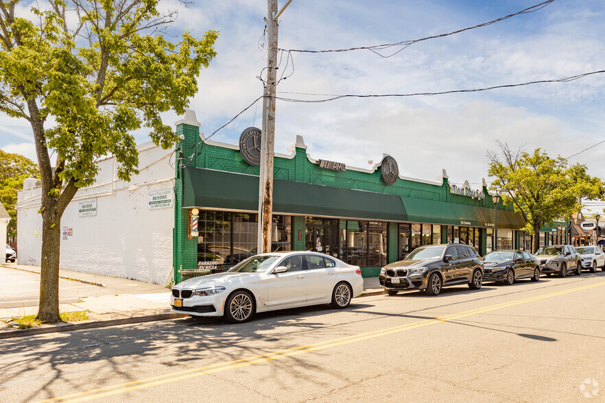 1207-1219 Broadway, Hewlett, NY for sale - Primary Photo - Image 1 of 1