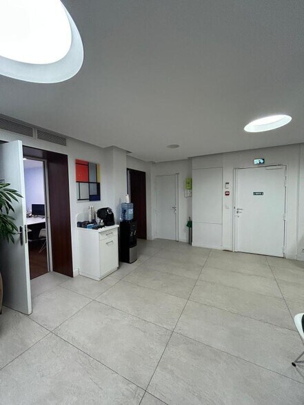Bureau dans Paris à vendre - Photo du bâtiment - Image 3 de 8