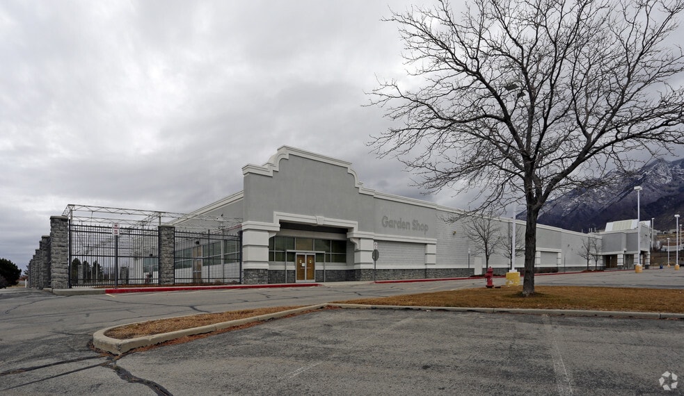 1055 E Draper Pky, Sandy, UT for lease - Building Photo - Image 2 of 3