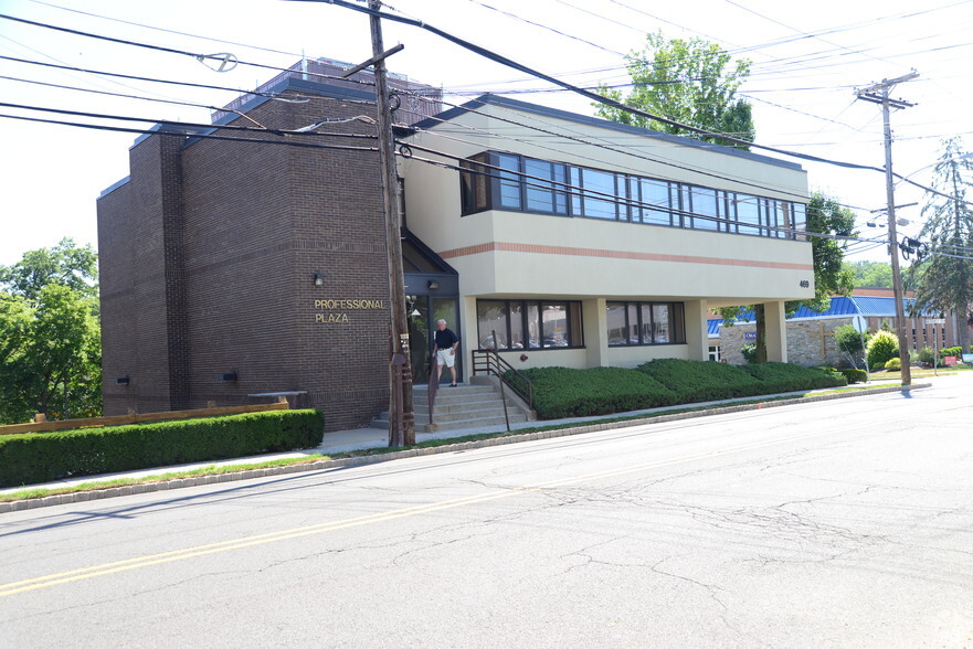 469 Morris Ave, Summit, NJ for lease - Building Photo - Image 3 of 3