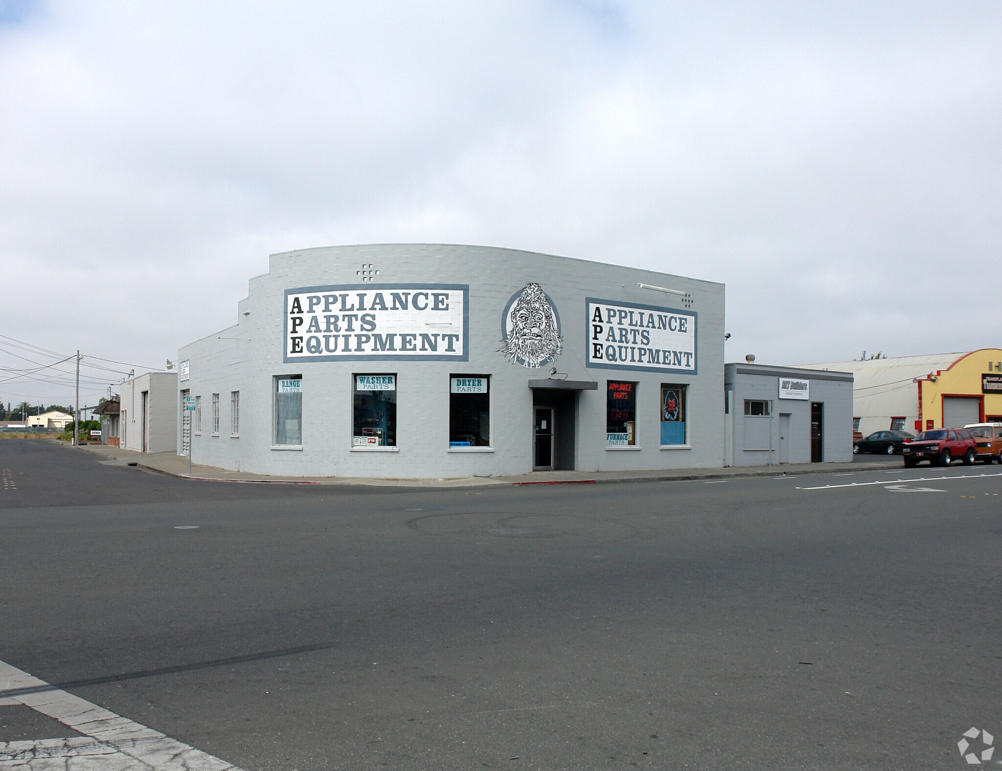 1145 Petaluma Hill Rd, Santa Rosa, CA à vendre Photo du bâtiment- Image 1 de 14