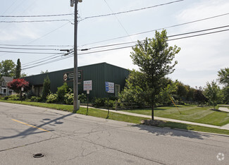 Plus de détails pour 112 E Ellen St, Fenton, MI - Bureau à louer