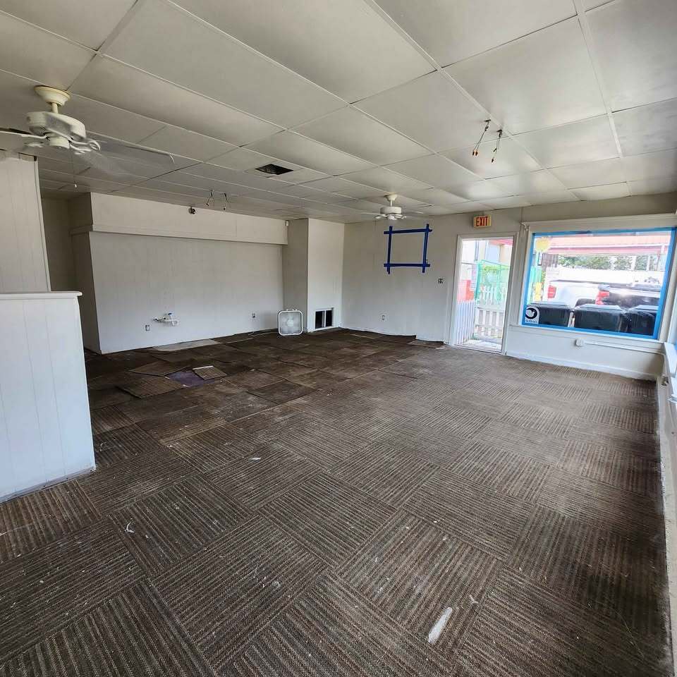 315 E Front St, Tyler, TX for lease Interior Photo- Image 1 of 7
