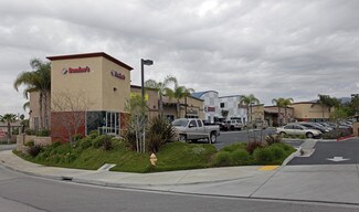 Plus de détails pour 7354 Stoney Creek Dr, Highland, CA - Commerce de détail à louer