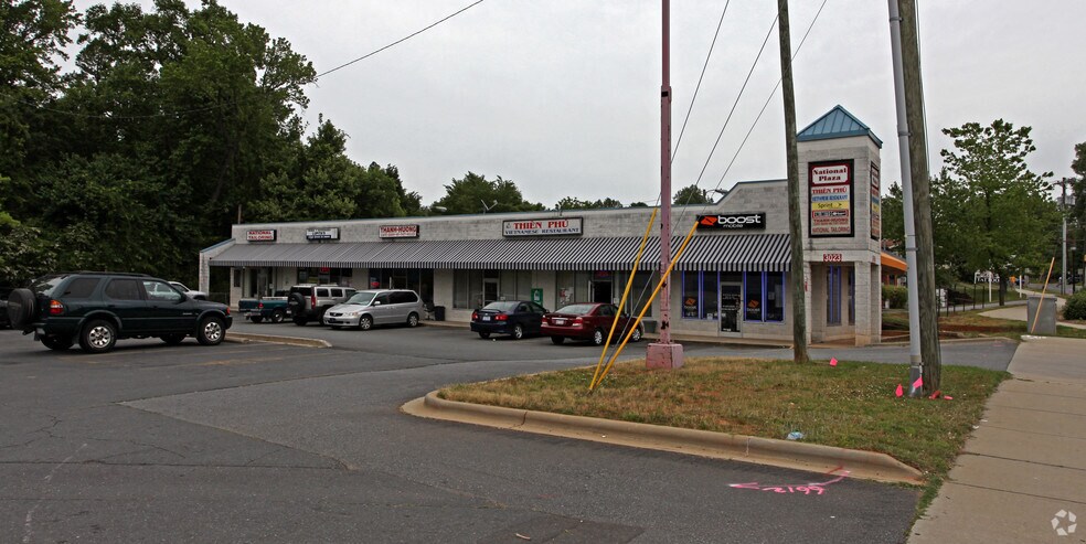 3023-3033 Central Ave, Charlotte, NC à vendre - Photo du bâtiment - Image 2 de 3
