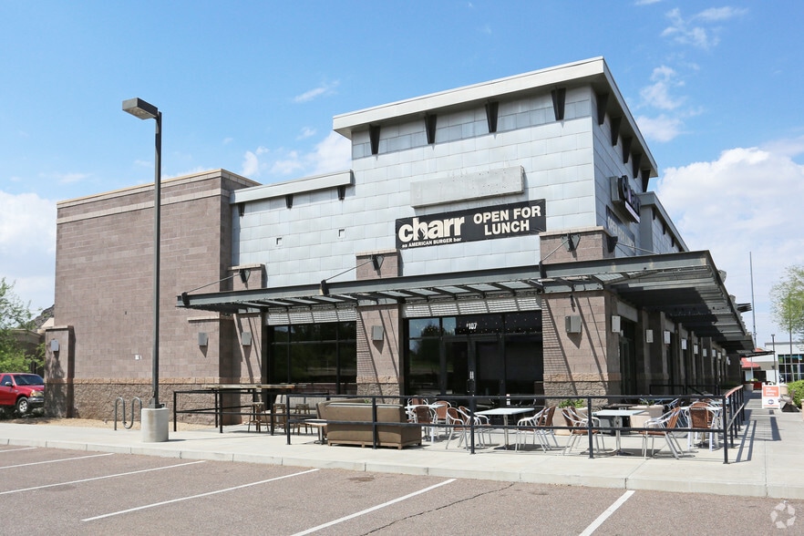 777 E Thunderbird Rd, Phoenix, AZ for lease - Building Photo - Image 1 of 9