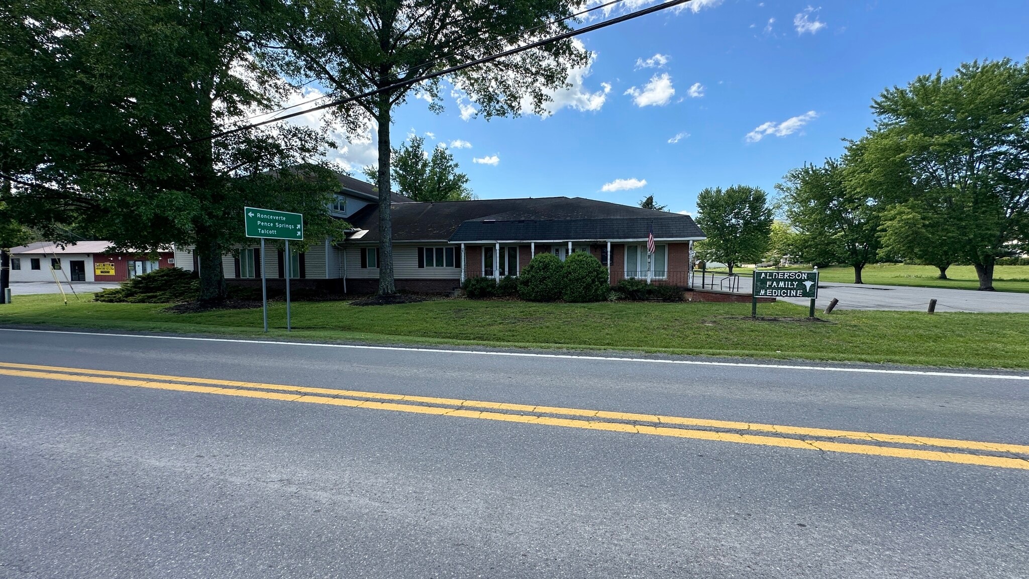 444 Elmwood Ave, Alderson, WV for sale Building Photo- Image 1 of 73