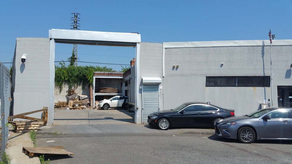 13019 180th St, Jamaica, NY for lease - Building Photo - Image 2 of 3