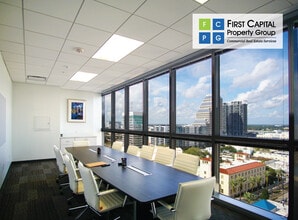 111 N Magnolia Ave, Orlando, FL à louer Photo intérieure- Image 2 de 11