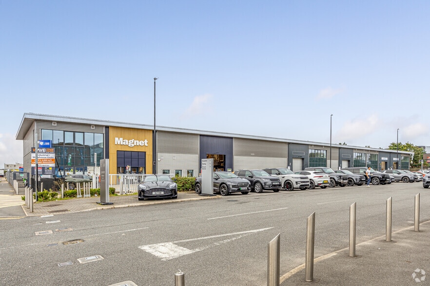 Concord Rd, London for lease - Building Photo - Image 2 of 2