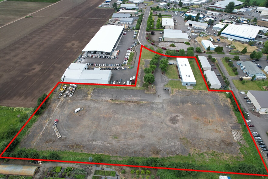 2500 Industrial Ave, Hubbard, OR for lease - Building Photo - Image 3 of 7