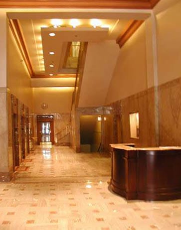 801-815 1st Ave, Seattle, WA for lease - Lobby - Image 1 of 2