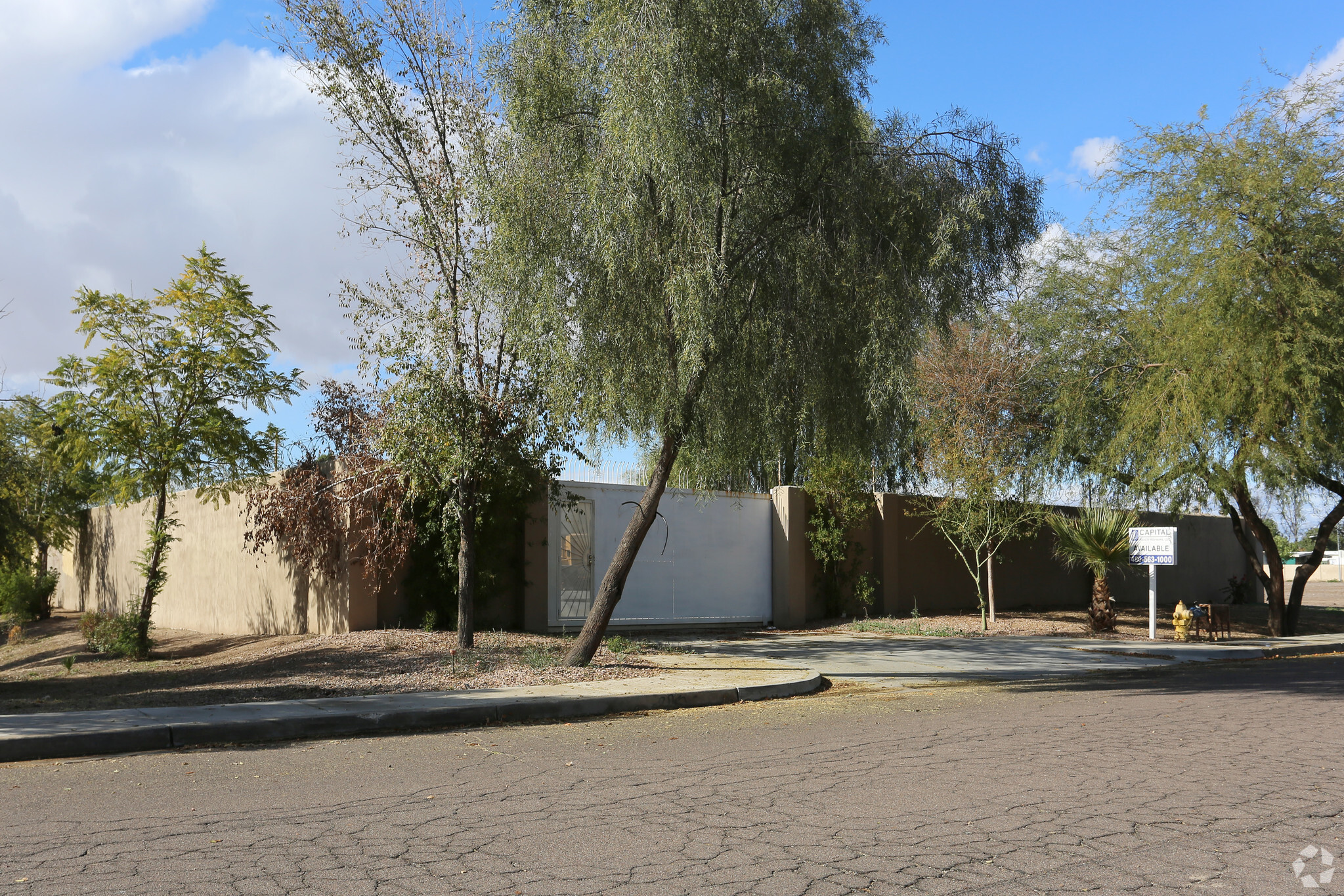 6080 N 57th Dr, Glendale, AZ for sale Primary Photo- Image 1 of 1