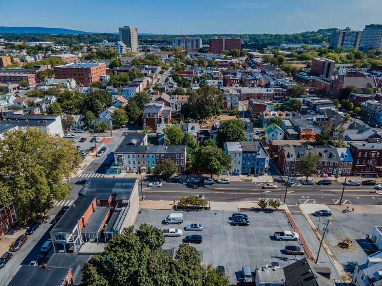 1332 N 2nd St, Harrisburg, PA à vendre - Photo du bâtiment - Image 2 de 18