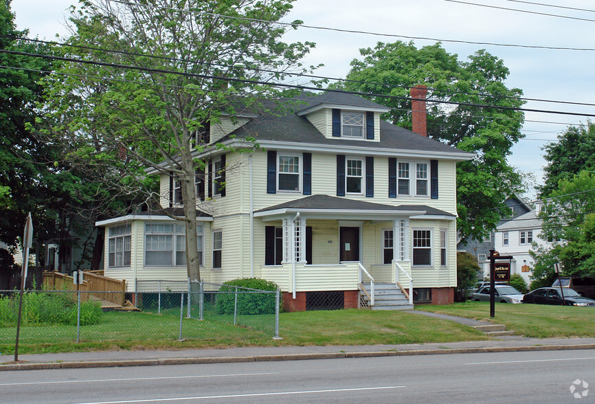 602 Brighton Ave, Portland, ME à vendre - Photo principale - Image 1 de 1