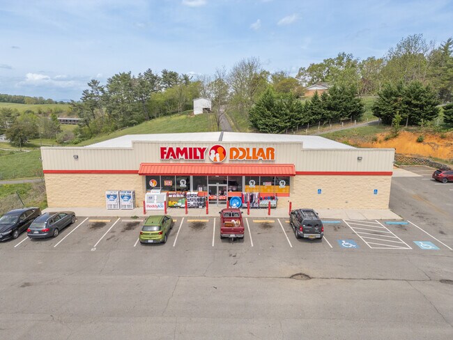 More details for 555 Fort Chiswell Rd, Fort Chiswell, VA - Retail for Sale