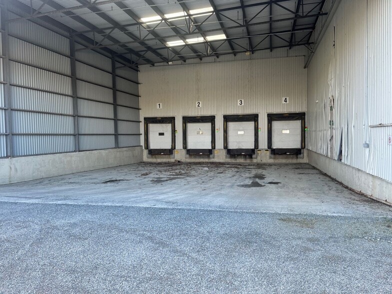 1037 Boul Industriel, Granby, QC for sale - Building Photo - Image 3 of 4