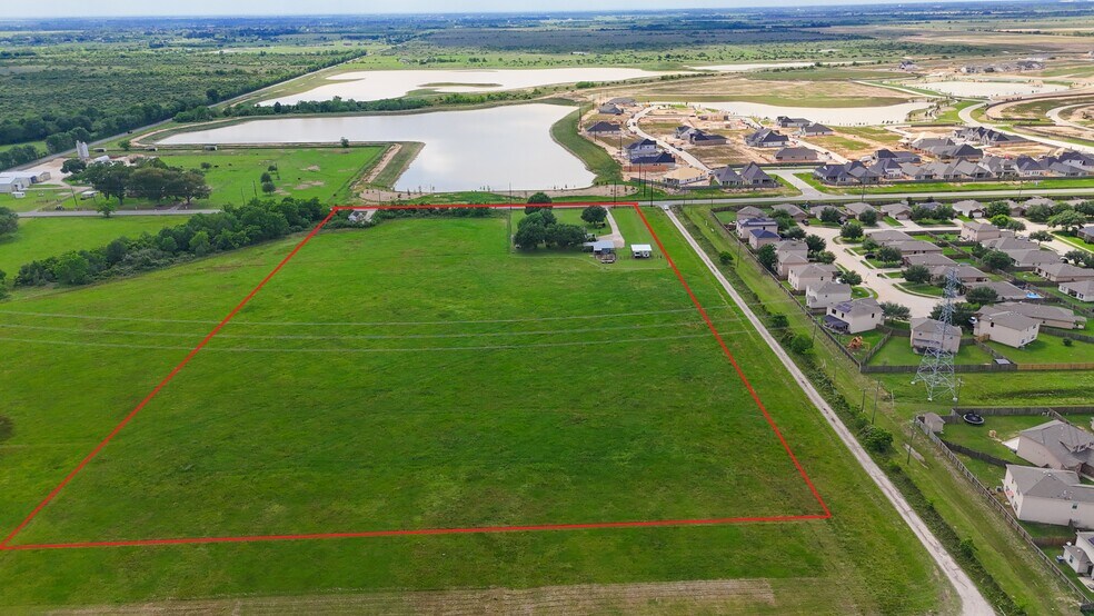 16070 Warren Ranch Rd, Hockley, TX à vendre - Photo du bâtiment - Image 3 de 16