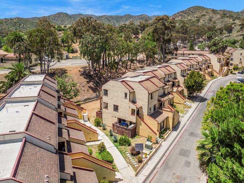 321 Tremont St, Avalon, CA for sale - Building Photo - Image 1 of 28