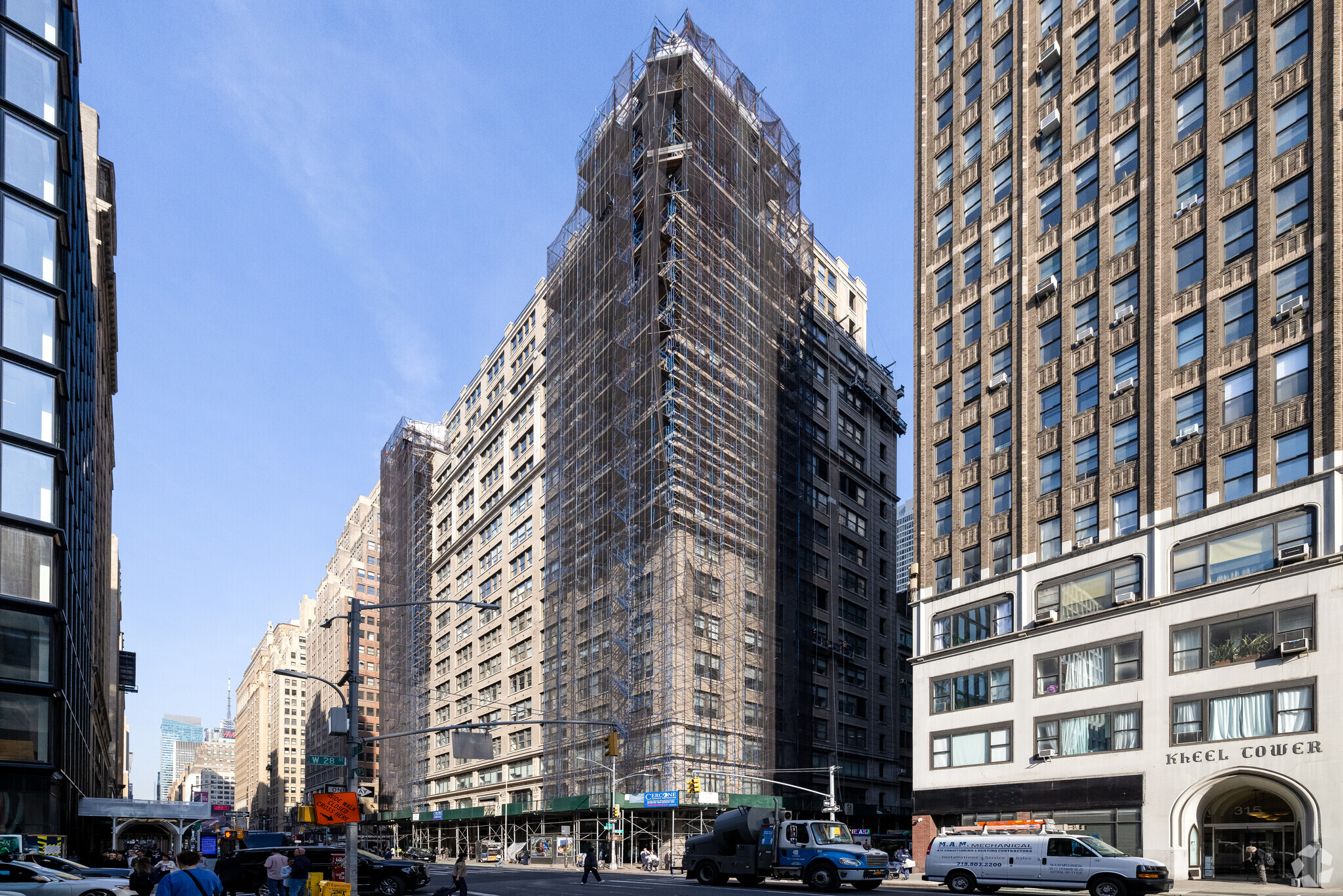 333 Seventh Ave, New York, NY for lease Primary Photo- Image 1 of 12