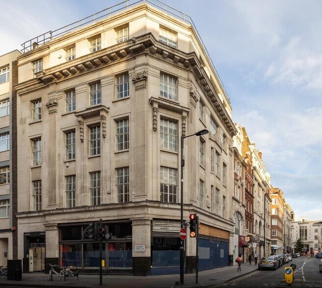 57 Margaret St, Londres à louer - Photo du bâtiment - Image 2 de 4