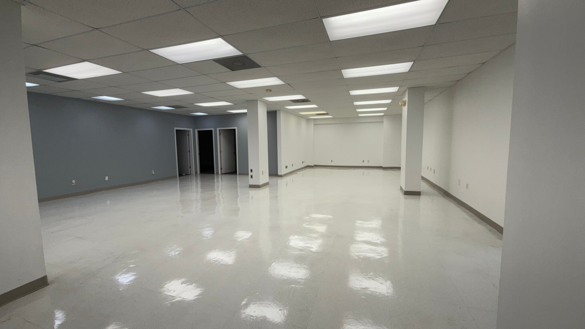 825 Park St, Christiansburg, VA for lease Interior Photo- Image 1 of 6