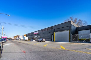 61-26 Maurice Ave, Maspeth NY - Entrepôt