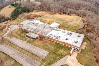 More details for 200 Universal Dr, Centerville, TN - Industrial for Lease