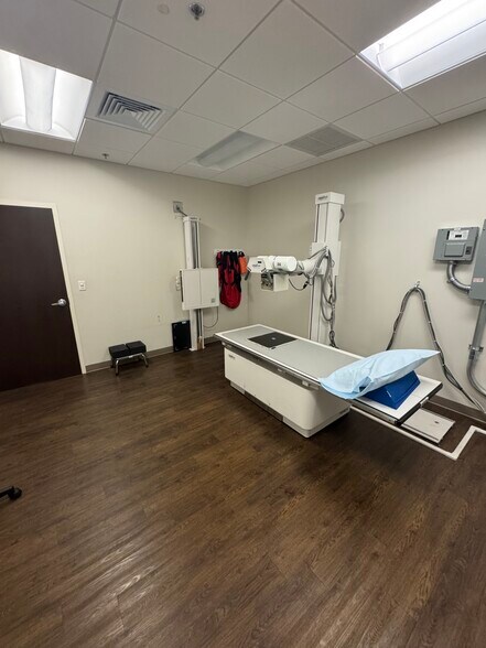 1221 S State Road 7, Wellington, FL à louer - Photo intérieure - Image 2 de 13