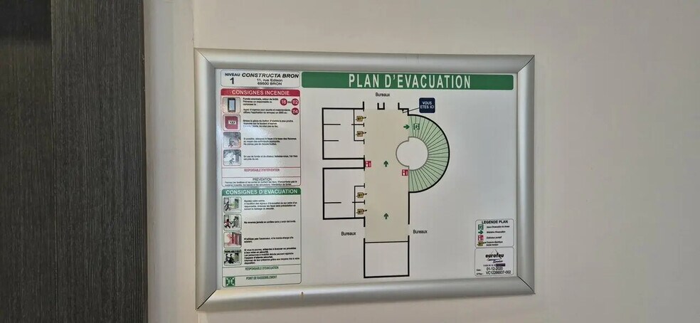 Bureau dans Bron à louer - Plan de site - Image 3 de 6