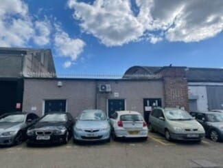 Plus de détails pour 11-17 Fowler Rd, Ilford - Bureau à louer