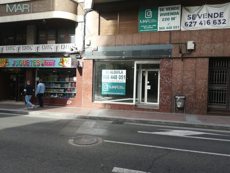 Commerce de détail dans Elche à louer - Photo du bâtiment - Image 1 de 12