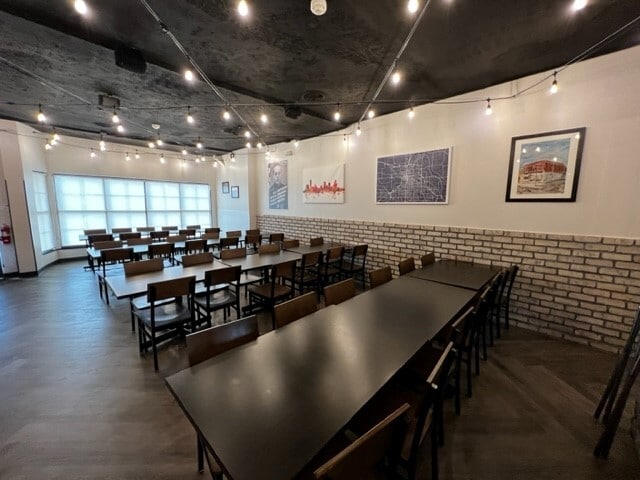 405 Leonard St NW, Grand Rapids, MI for lease - Interior Photo - Image 2 of 7