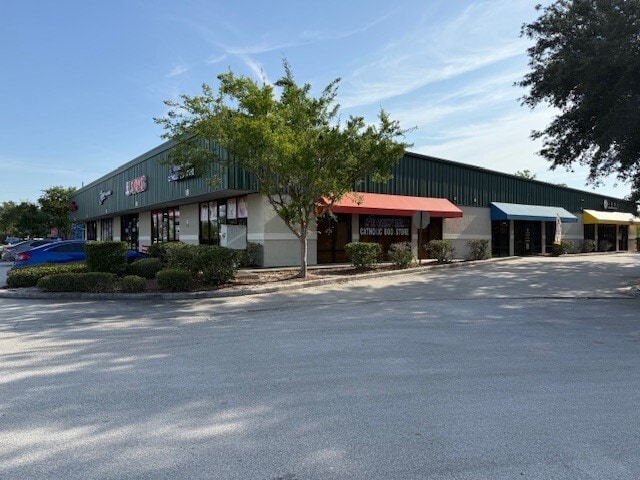 2727 N John Young Pky, Kissimmee, FL for lease - Building Photo - Image 2 of 8