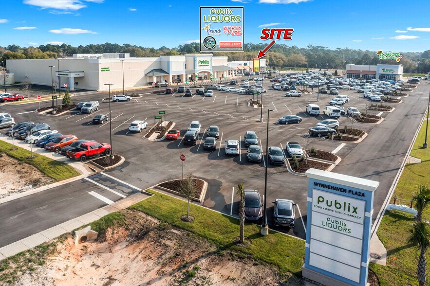 11040 Navarre Pky, Navarre, FL à louer - Photo du bâtiment - Image 2 de 17