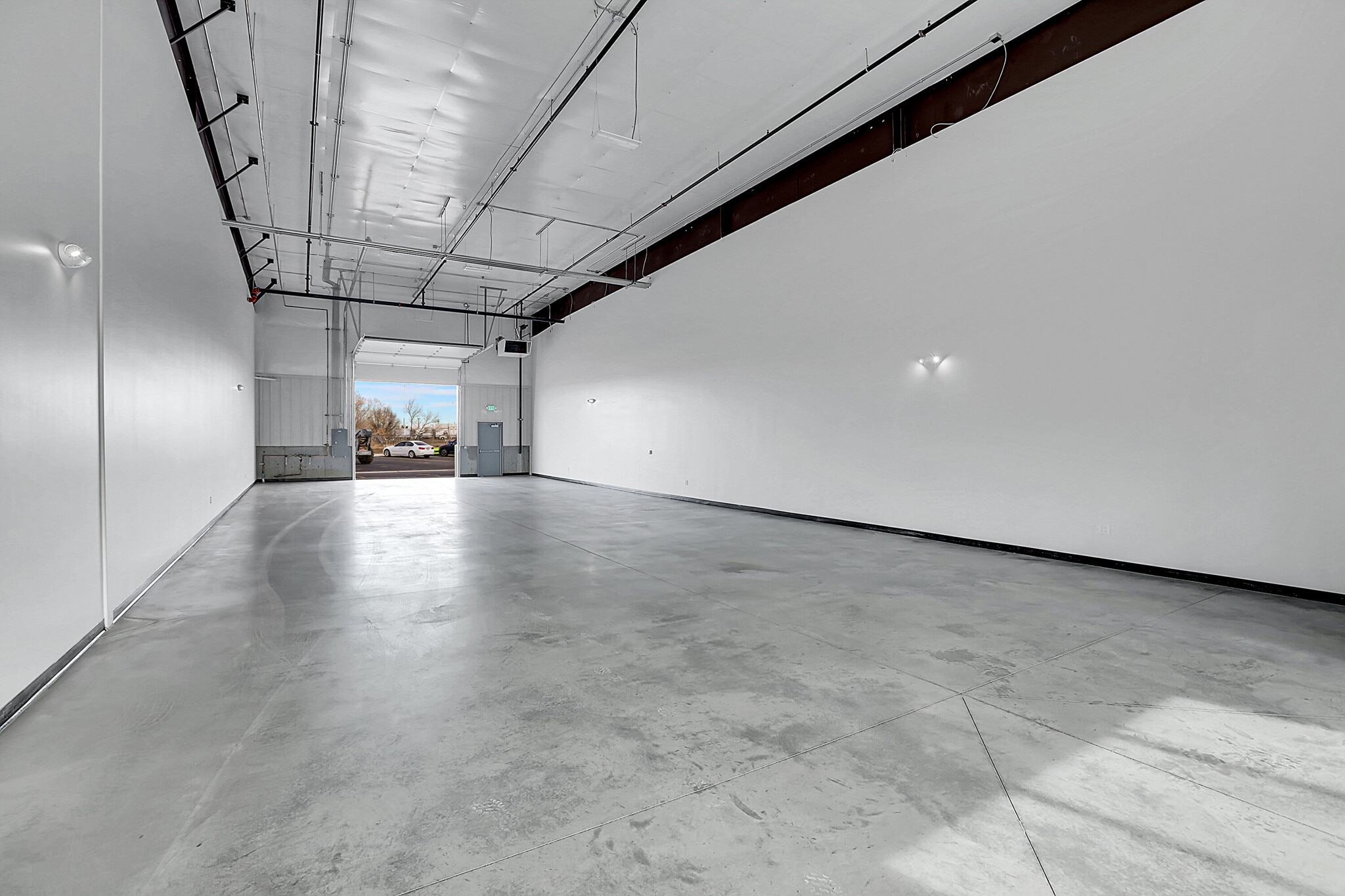 5200 Oneida St, Commerce City, CO for lease Interior Photo- Image 1 of 1