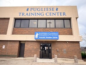 110 John Scott Hwy, Steubenville, OH for lease Building Photo- Image 2 of 5