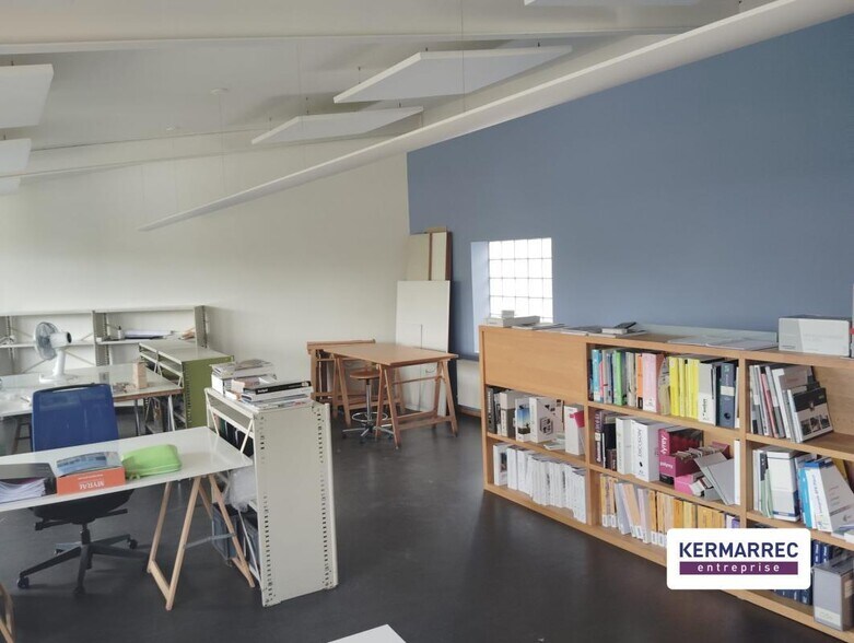Bureau dans Rennes à louer - Photo du bâtiment - Image 2 de 7