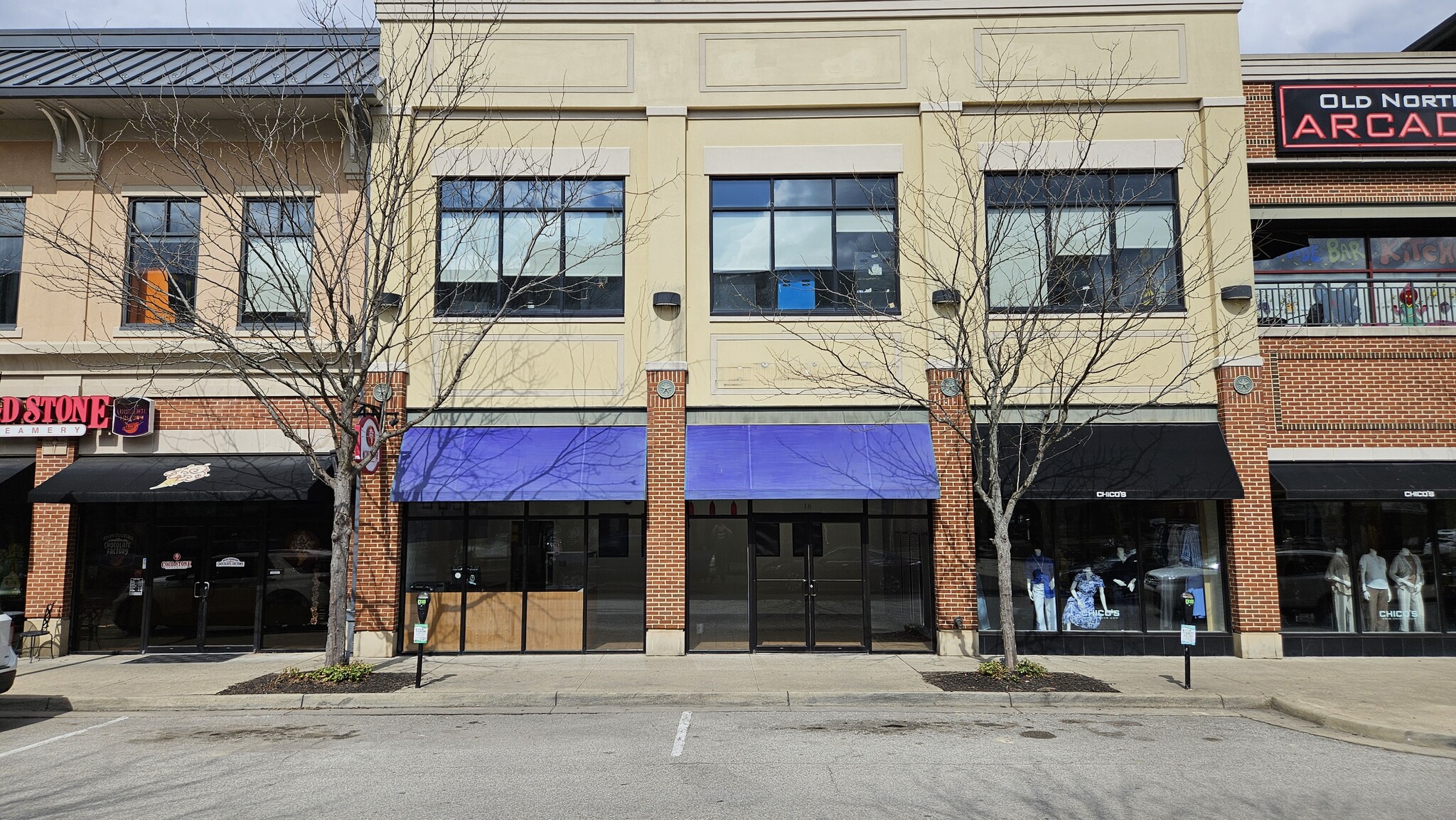 220 Ninth Ave, Huntington, WV for lease Building Photo- Image 1 of 9