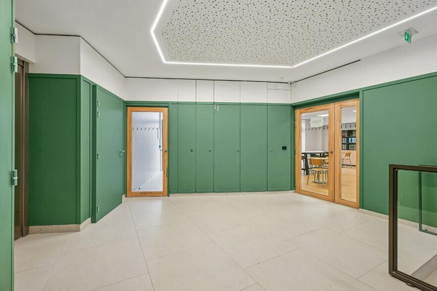 15-17 Avenue Lacassagne, Lyon for lease - Building Photo - Image 3 of 11