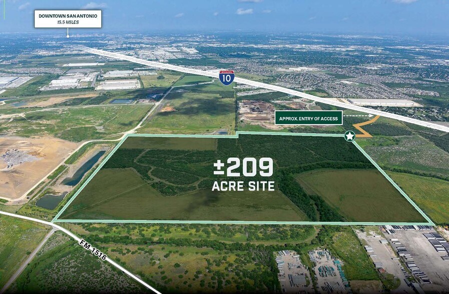 I-10 & FM 1516, San Antonio, TX à vendre - Photo du bâtiment - Image 2 de 4
