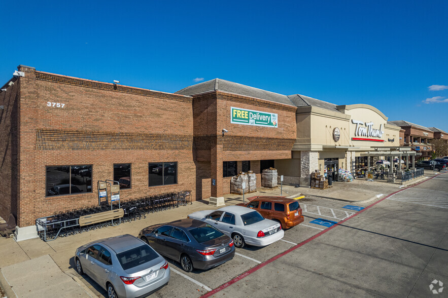 11888 Marsh Ln, Dallas, TX for lease - Building Photo - Image 2 of 20