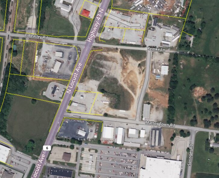 2420 Locust Avenue, Lawrenceburg, TN à vendre - Photo du bâtiment - Image 3 de 3