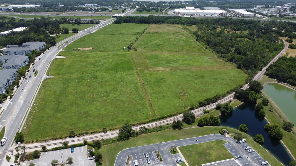 1500-1700 E Plant St, Winter Garden, FL à vendre - Photo du bâtiment - Image 3 de 14