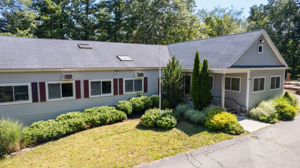 737 Washington St, Pembroke, MA à louer - Photo principale - Image 1 de 31