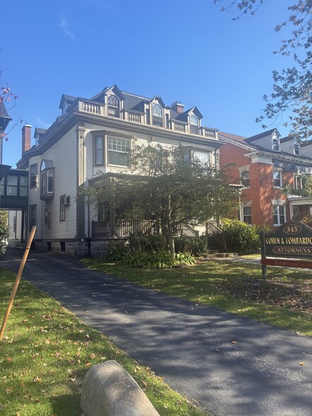 343 Elmwood Ave, Buffalo, NY for sale - Building Photo - Image 3 of 23