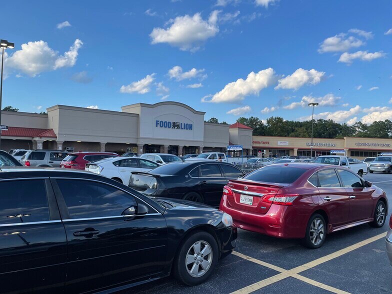 1126 US-321 Byp, Winnsboro, SC à louer - Photo du bâtiment - Image 1 de 3